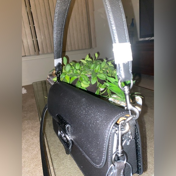 Coach Morgan Bag - Picture 4 of 8